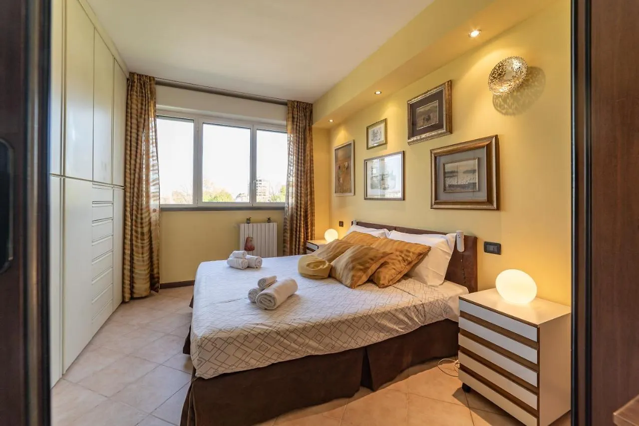 Rho-Fiera Milano Vintage House & Garage Privato Apartment